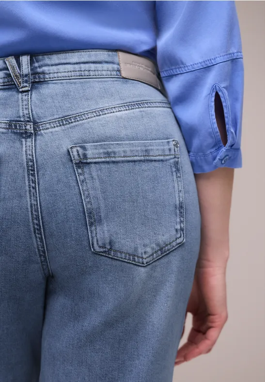 Jeans à jambes coniques authentic light blue