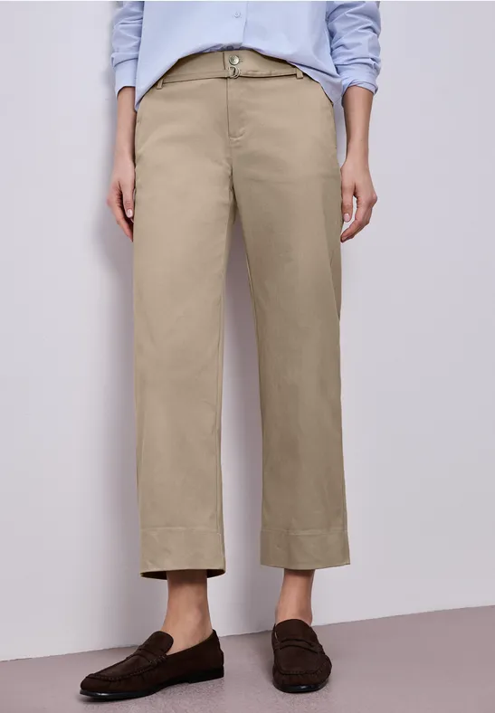 Straight Leg Hose mit Gürteldetail safari beige