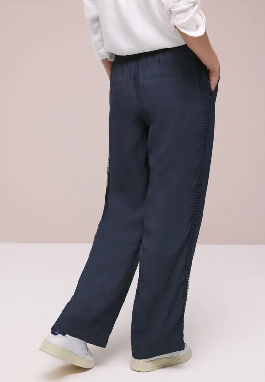 Wide Leg Hose mit Crochet Tape shadowed navy
