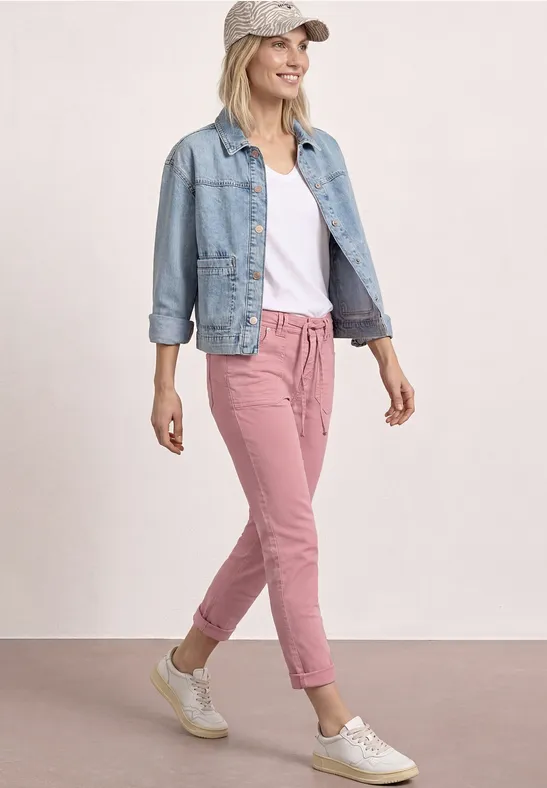 Mid Waist taps toelopende jeans in een Loose Fit Blush Pink Washed