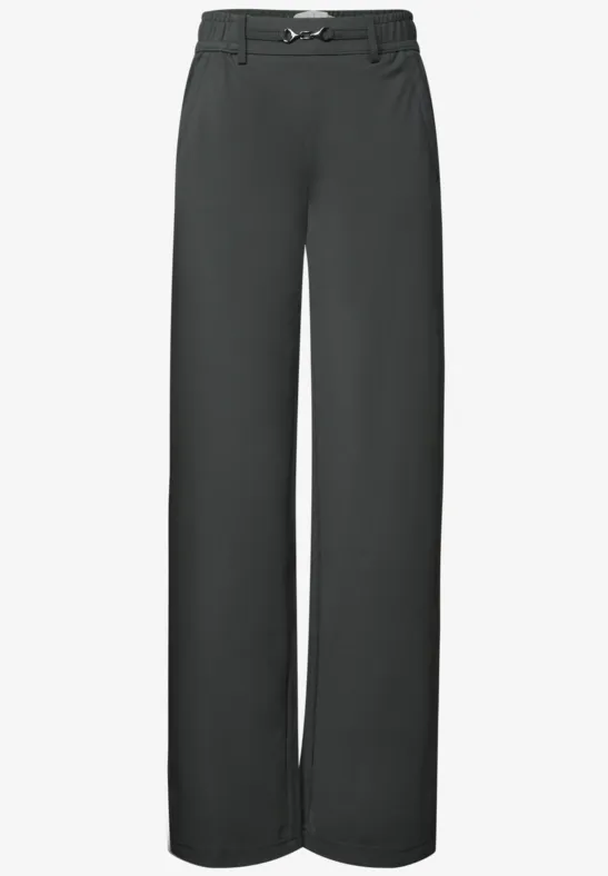 Zwarte, rechte broek met hoge taille en eenvoudige riem