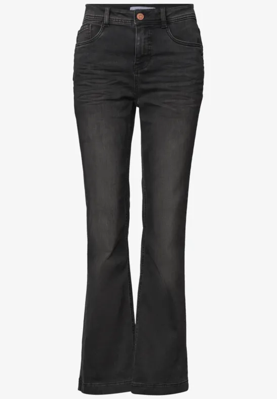 Schwarze hochgeschnittene Jeans mit ausgestelltem Bein und Knopfverschluss.