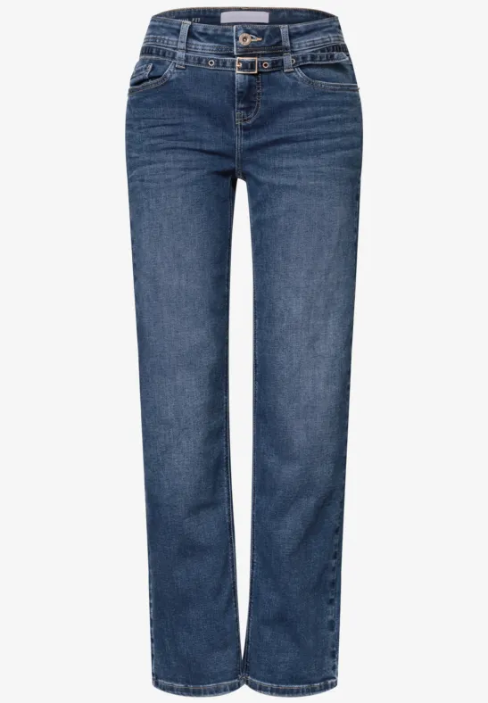Dunkelblaue Jeans mit geradem Bein, Five-Pocket-Design und Knopfleiste.