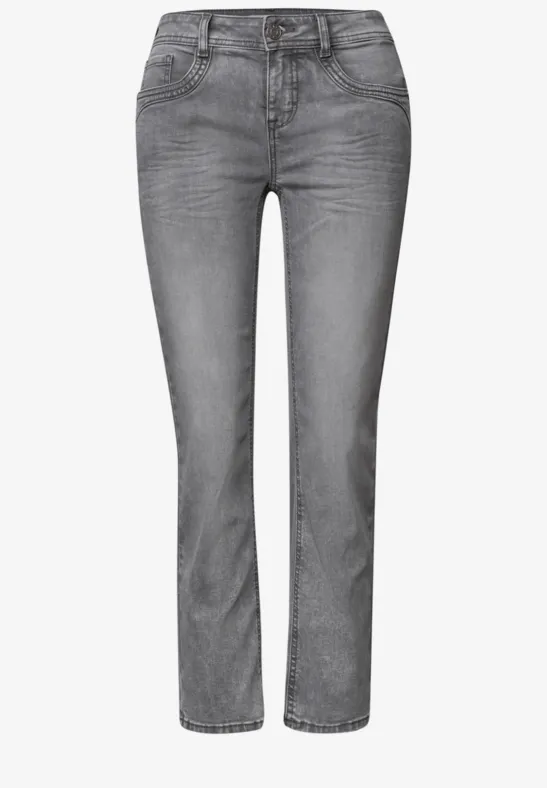 Graue Damenjeans mit hohem Bund und geradem Bein, klassische Five-Pocket-Form.