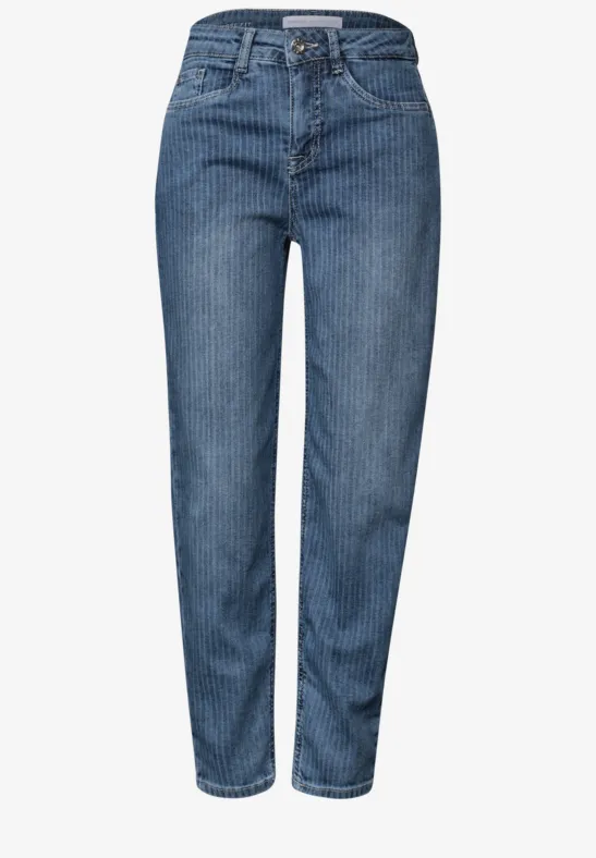 Een klassieke, rechte blauwe denim jeans met een hoge taille.
