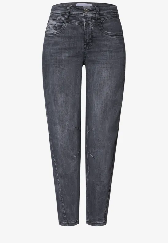 Schwarze, hochtaillierte Jeanshose mit schmalem Schnitt und fünf Taschen.