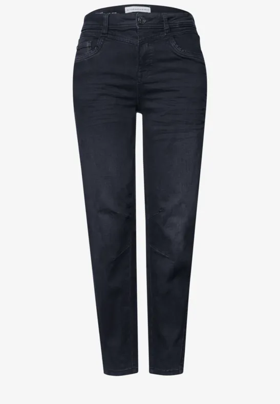 Jean droit bleu foncé à taille haute.