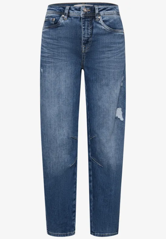 Blaue, gerade geschnittene Jeans mit mittlerer Taille und leichten Destroyed-Effekten an Oberschenkel und Saum.