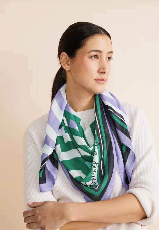 Foulard Femme En Satin Imprimé Drapeau Portugais - Polyvalent : écharpe, Bandeau, Accessoire Sac - Cadeau élégant Pour Voyage, Saint-Valentin, Fête