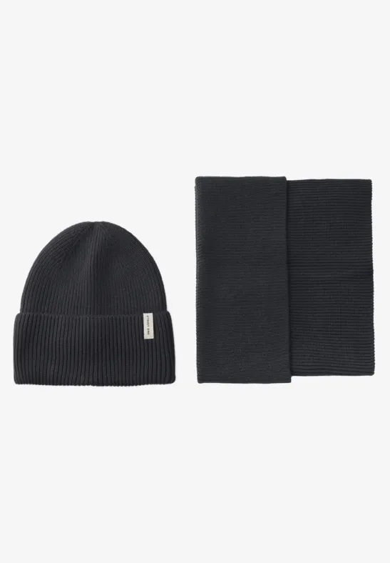 Bonnet en tricot côtelé Obsidian Blue