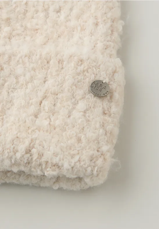 Bouclé Beanie soft beige