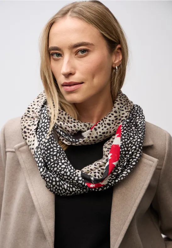 Gemusterter Loop Schal Black