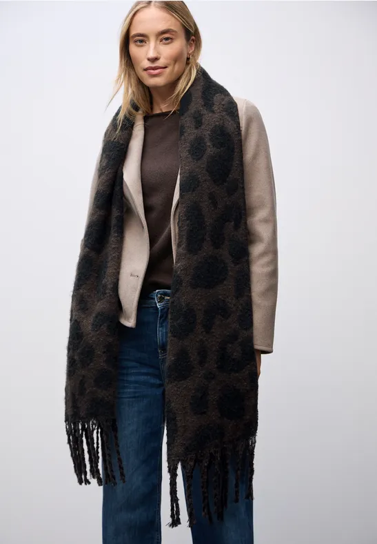Kuscheliger Leo Schal darkest brown