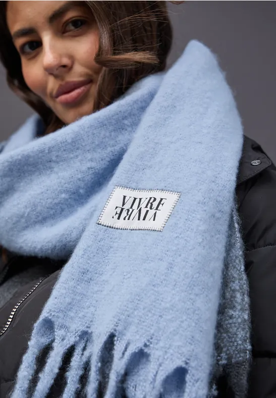 Kuscheliger Schal frosted blue