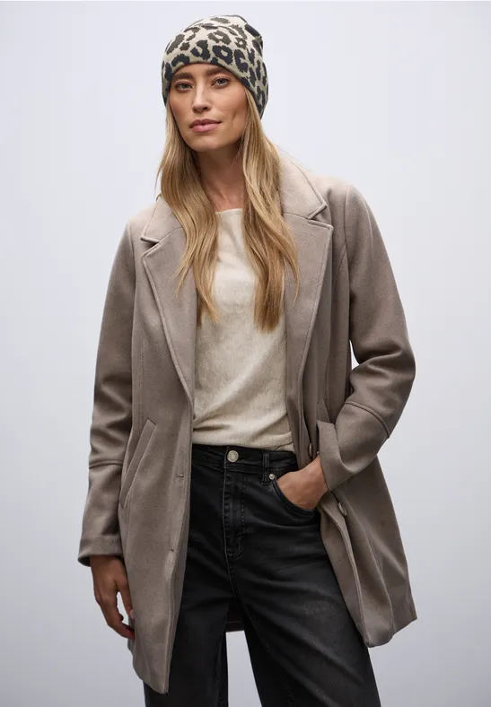 Leo Beanie coastal beige