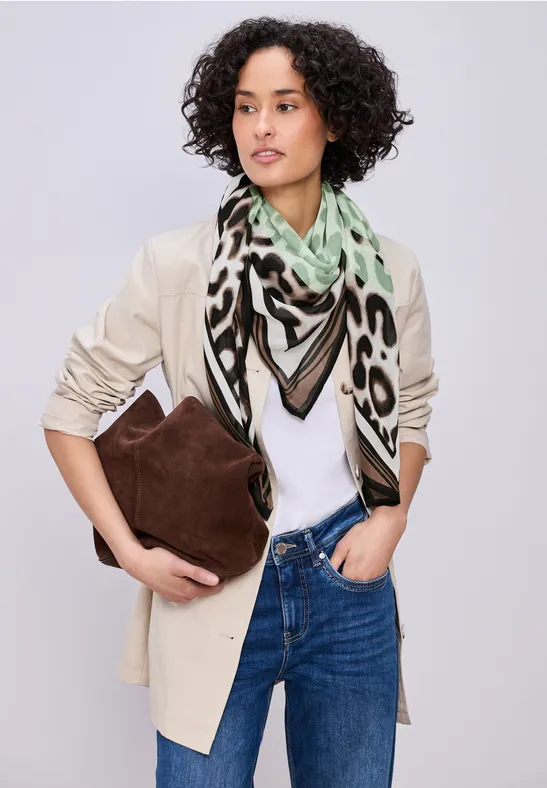 Tkanina Leo Bright Pistachio