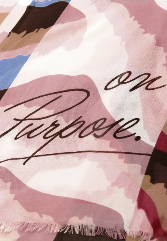 Sjaal met veelkleurig patroon en tekst multicolor