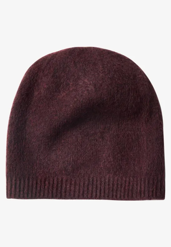 Bonnet en maille fine, couleur unie rustic rouge mel.
