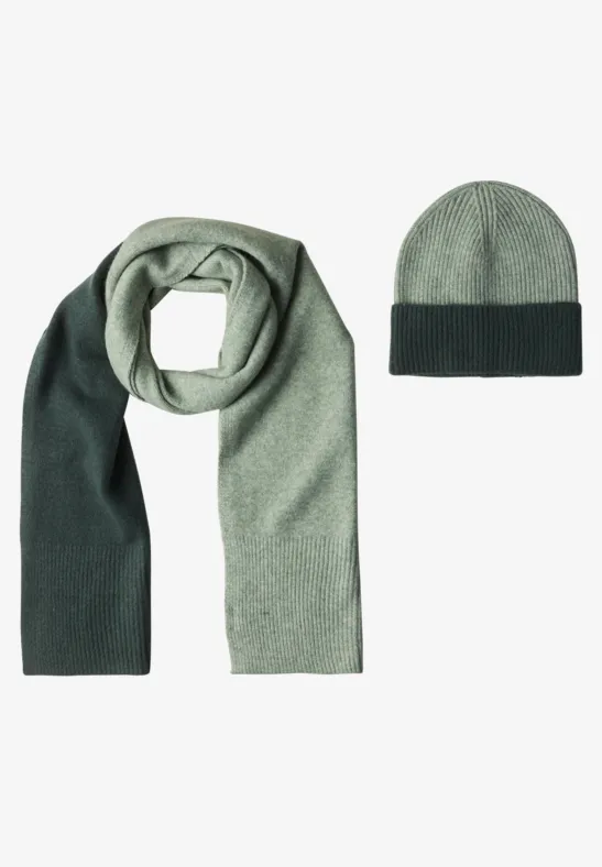 Feinstrick Beanie im Colorblock-Look mossbound green