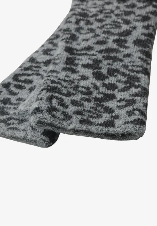 Jacquard Armwärmer mit Leo-Muster Black