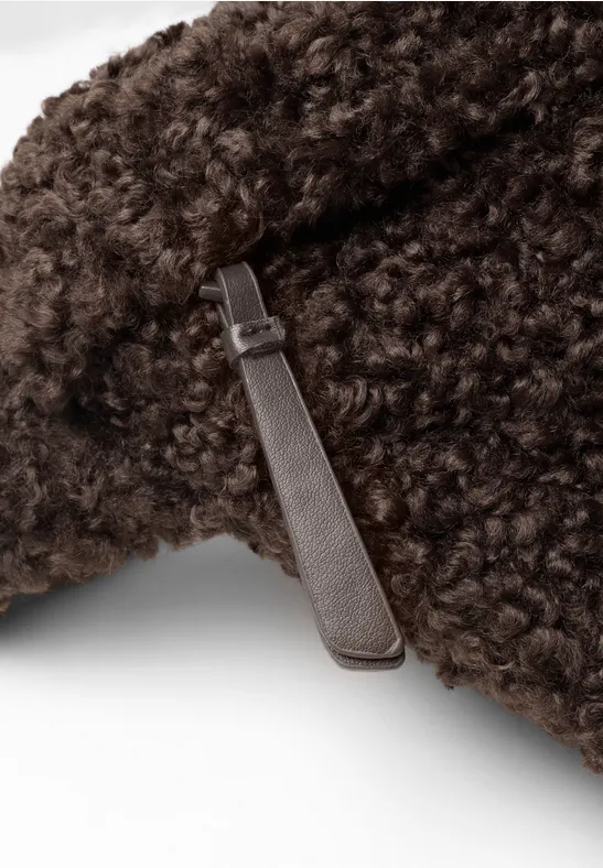 Teddy-Umhängetasche in Unifarbe auburn brown