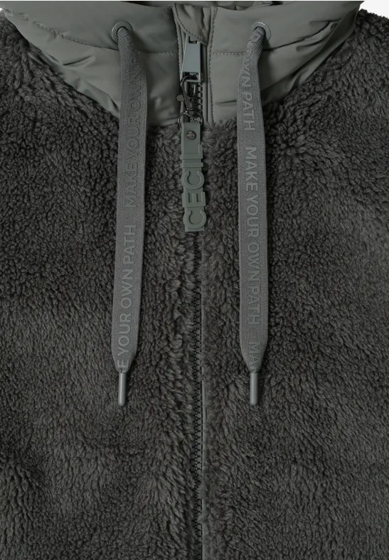 Kuscheliger Teddy-Mantel pastel olive