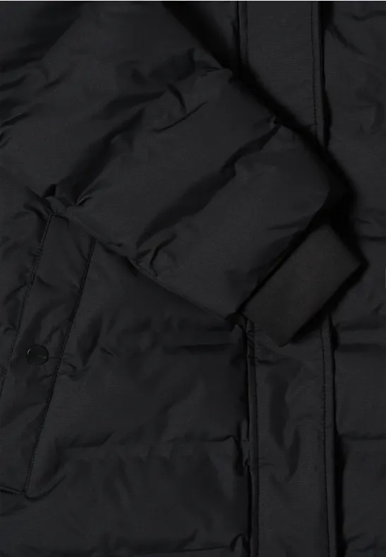 Mantel mit verklebten Nähten Black