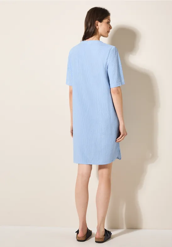 Seersucker Kleid aster blue