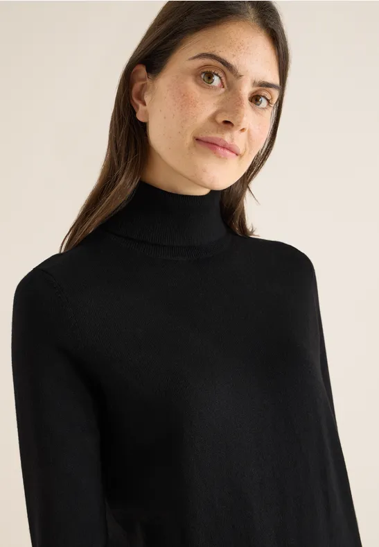 Kuscheliges Rollkragen Kleid Black