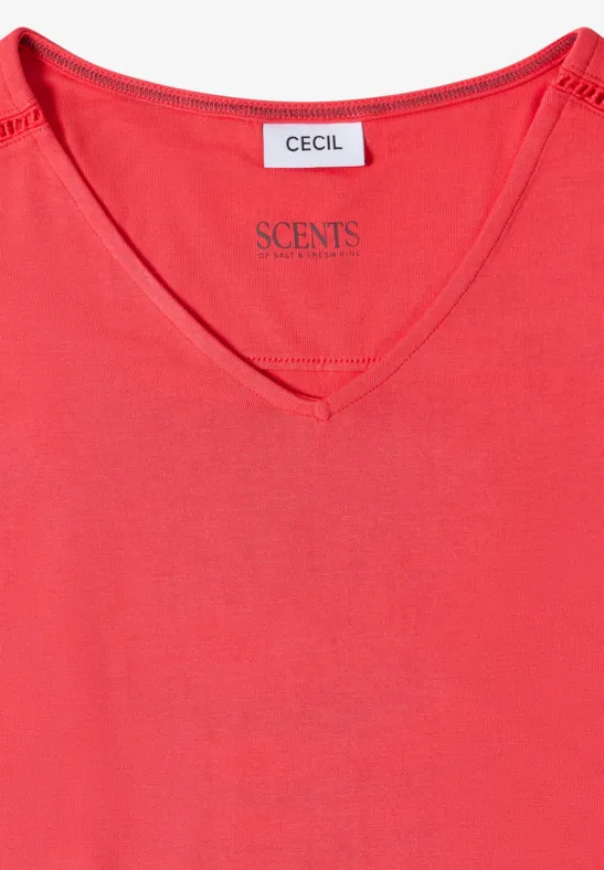 Rotes V-Shirt mit V-Ausschnitt und CECIL-Label