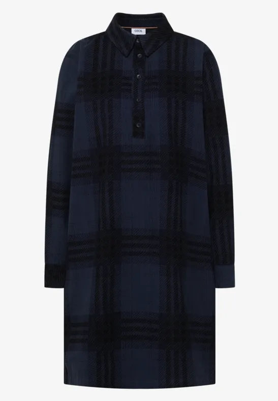 Robe chemise longue bleu foncé à carreaux, col classique et patte de boutonnage.