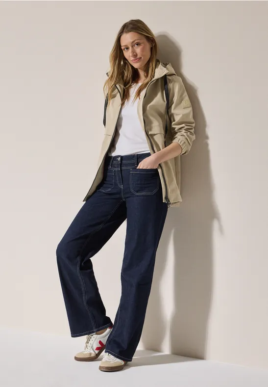 Veste trench courte creamy almond beige