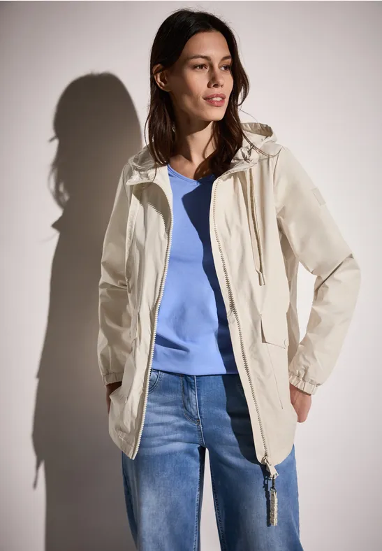 Windbreaker beige meringues