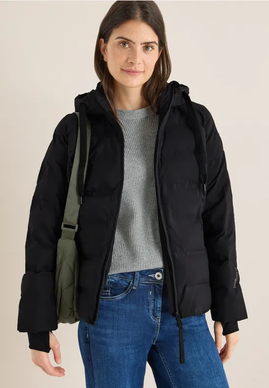 Jacke mit verklebten Nähten Black