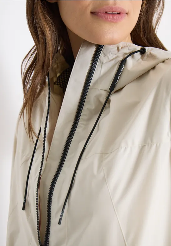 Jacke mit Kapuze und Tunnelzug dust beige