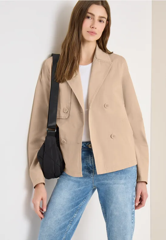 Trenchcoat in verkürzter Passform crispy camel