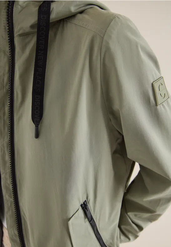 Kurze Jacke chlorella green