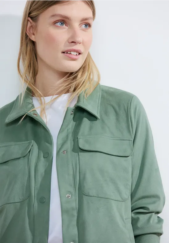 Veste en velours courte raw salvia green