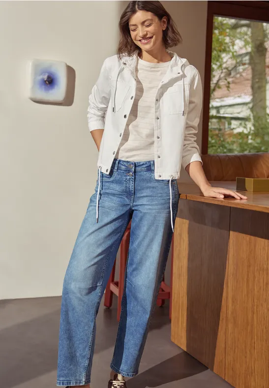 Overshirt mit Kapuze und Tunnelzug White