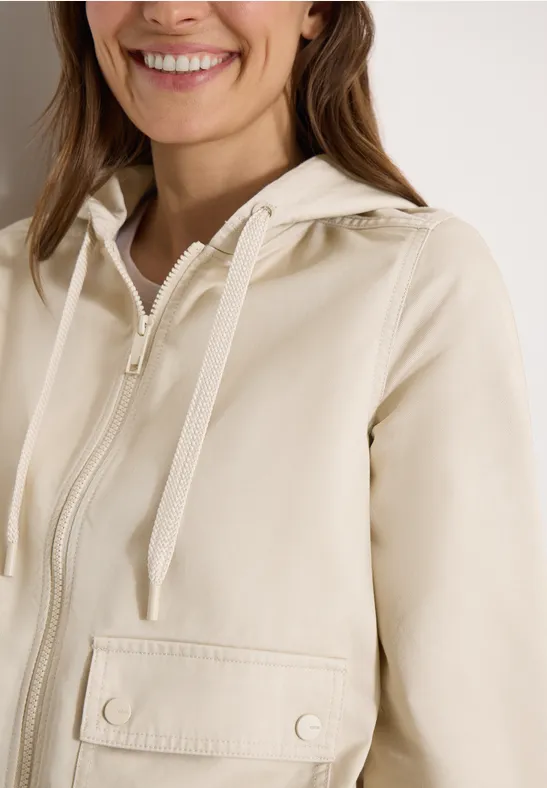 Jacke mit Kapuze und Elastikbund pearl beige
