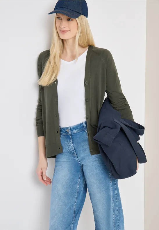Basic Cardigan mit V-Neck und Knöpfen khaki