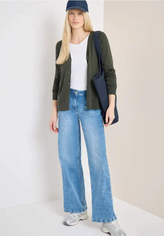 Basic Cardigan mit V-Neck und Knöpfen khaki