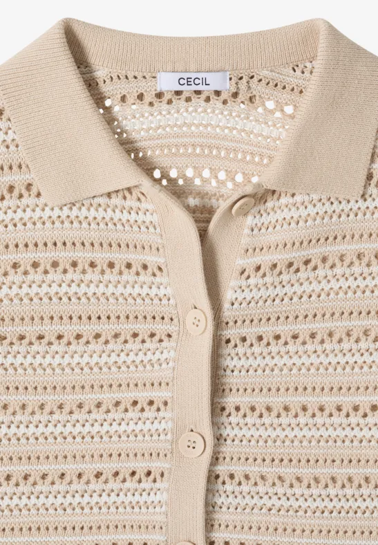 Polo femme beige en crochet avec col et boutons
