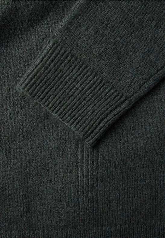 Przytulny sweter z dekoltem w szpic active khaki melange