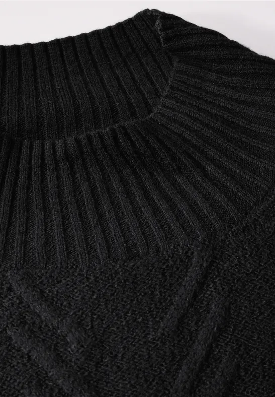 Jaquard Pullover in Unifarbe Black