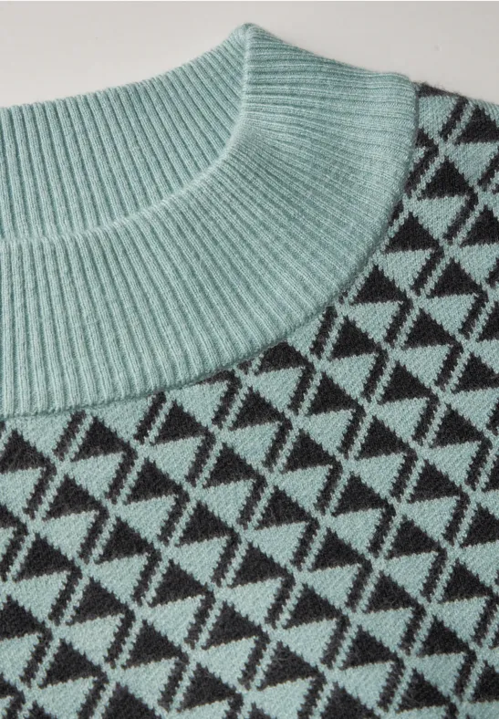 Gemusterter Pullover glaced salvia green