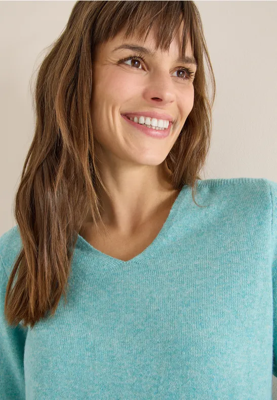 Kuscheliger V-Neck Pullover conifere green melange