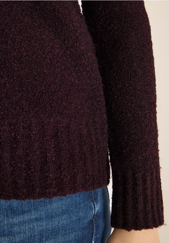 Bouclé V-Neck Pullover eggplant red