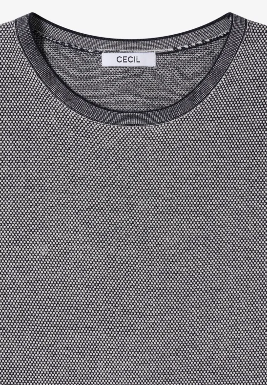 Two-Tone Pullover vanilla white