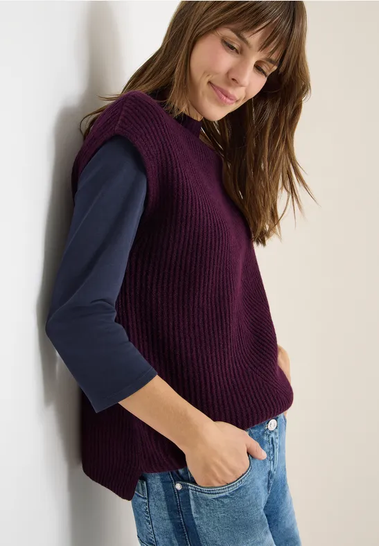 Sweter z dzianinowymi detalami eggplant red